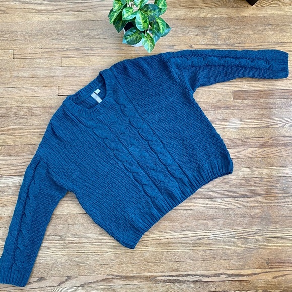 Alya Hayley Chenille Cable Knit Forest Green Crewneck Sweater Size Large - Picture 9 of 10